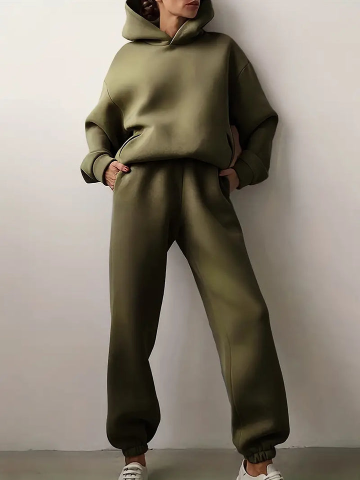 Casual Essential tracksuit