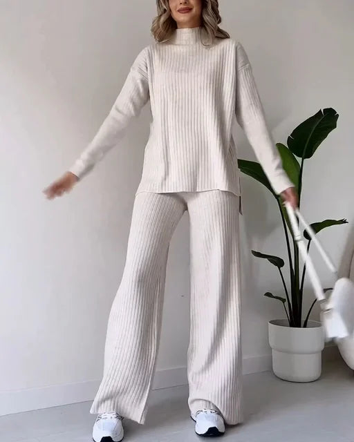 Knitted two-piece set