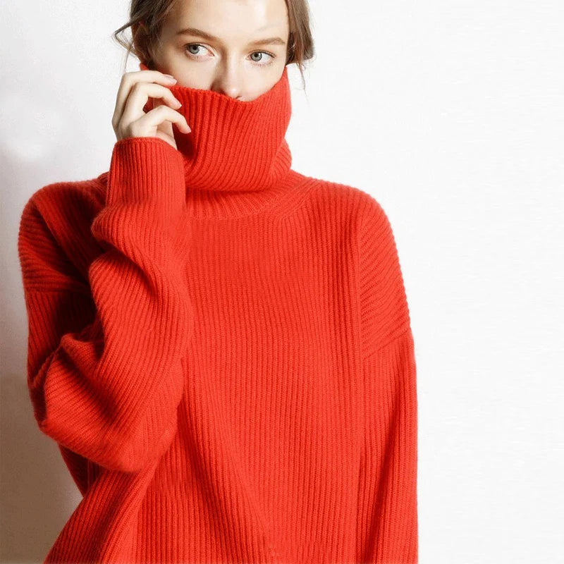 Knitted oversized turtleneck