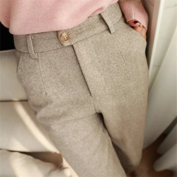 Chic trousers