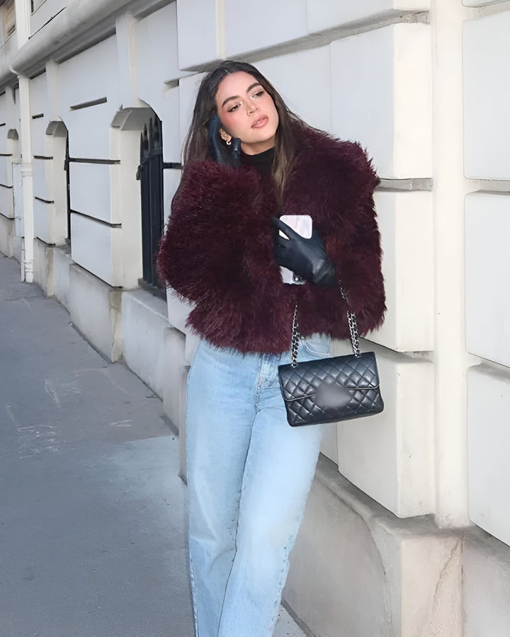 Fluffy short jacket