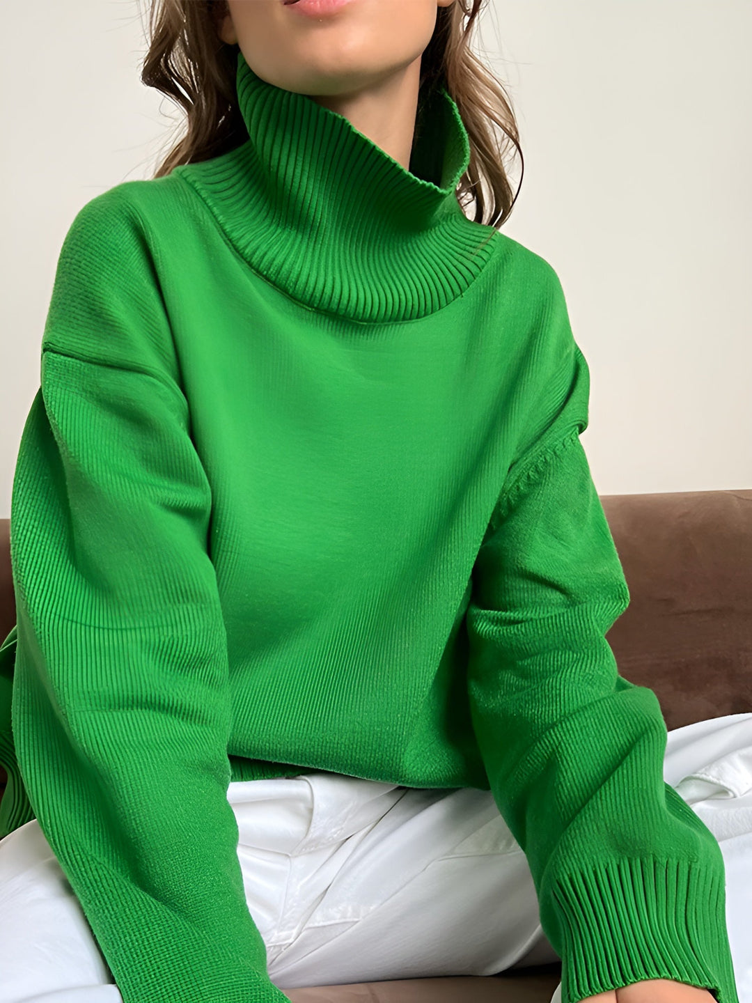 Loose thick knit jumper with collar