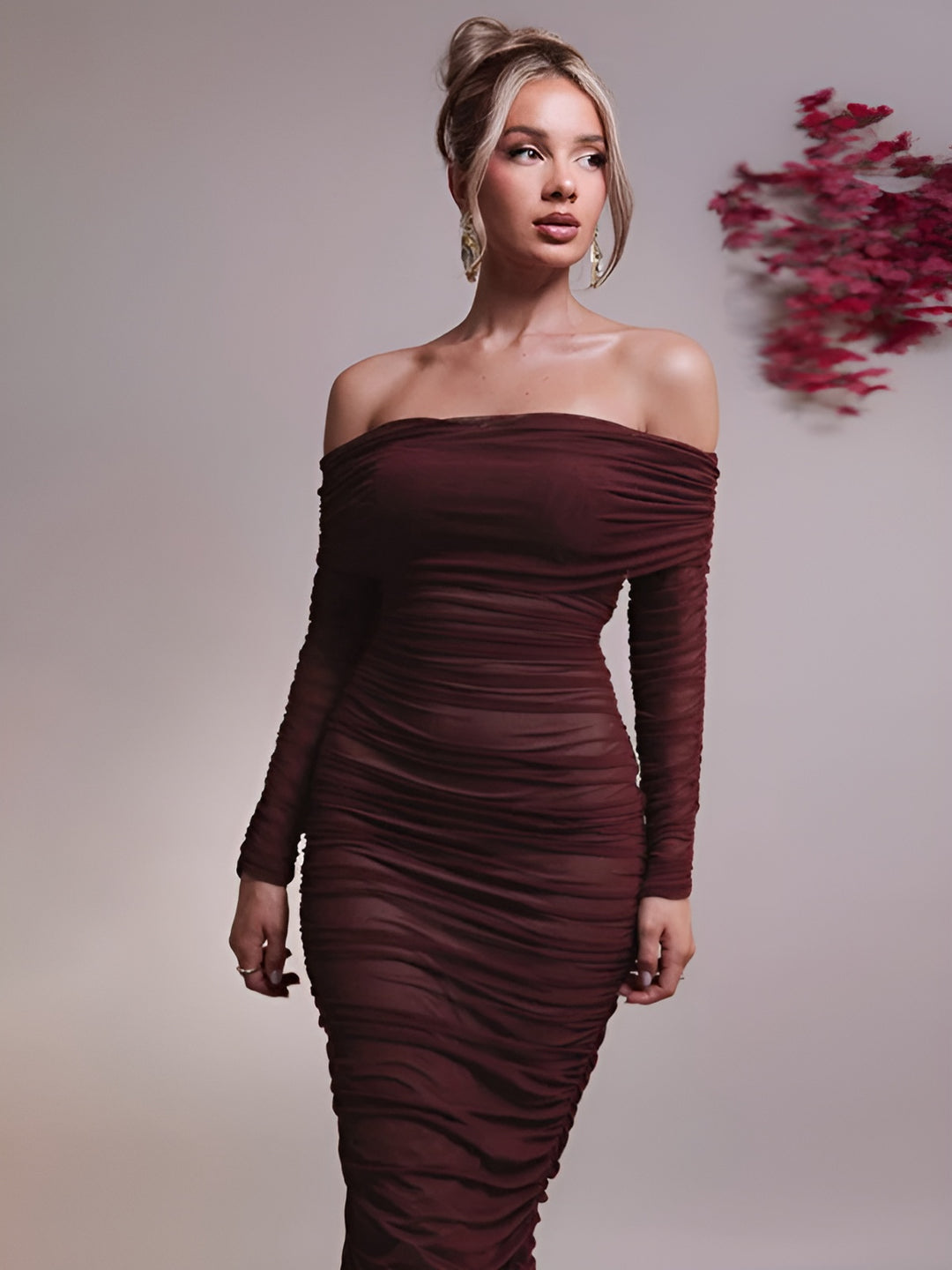 Amelia - Off-Shoulder Long Sleeve Sexy Maxi Dress